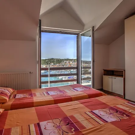 Appartamento By The Sea Jezera, Murter - 25262 Jezera