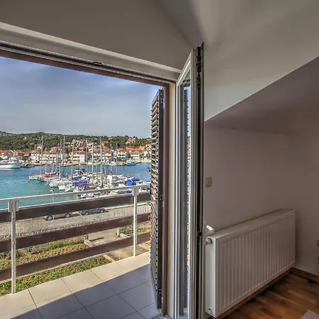 Daire By The Sea Jezera, Murter - 25262 Jezera